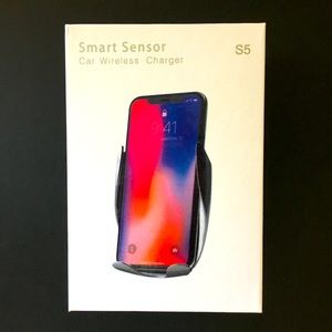 ❌SOLD❌ Smart Sensor Car Wireless Charger